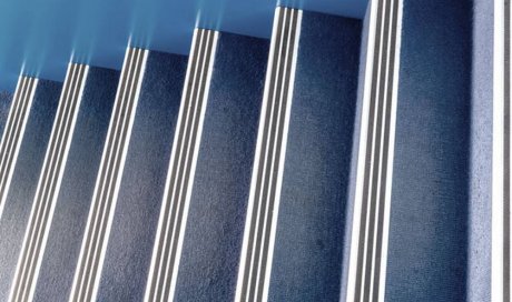 Nez de marche en aluminium avec bande anti-dérapante pour un escalier extérieur - Perpignan - ETABLISSEMENT BURCET